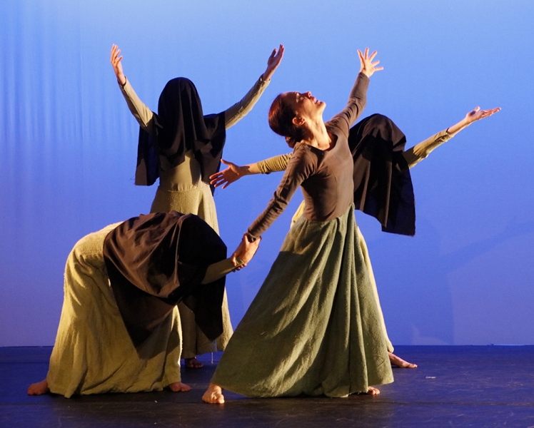 Randi-Bye-Threnody-women